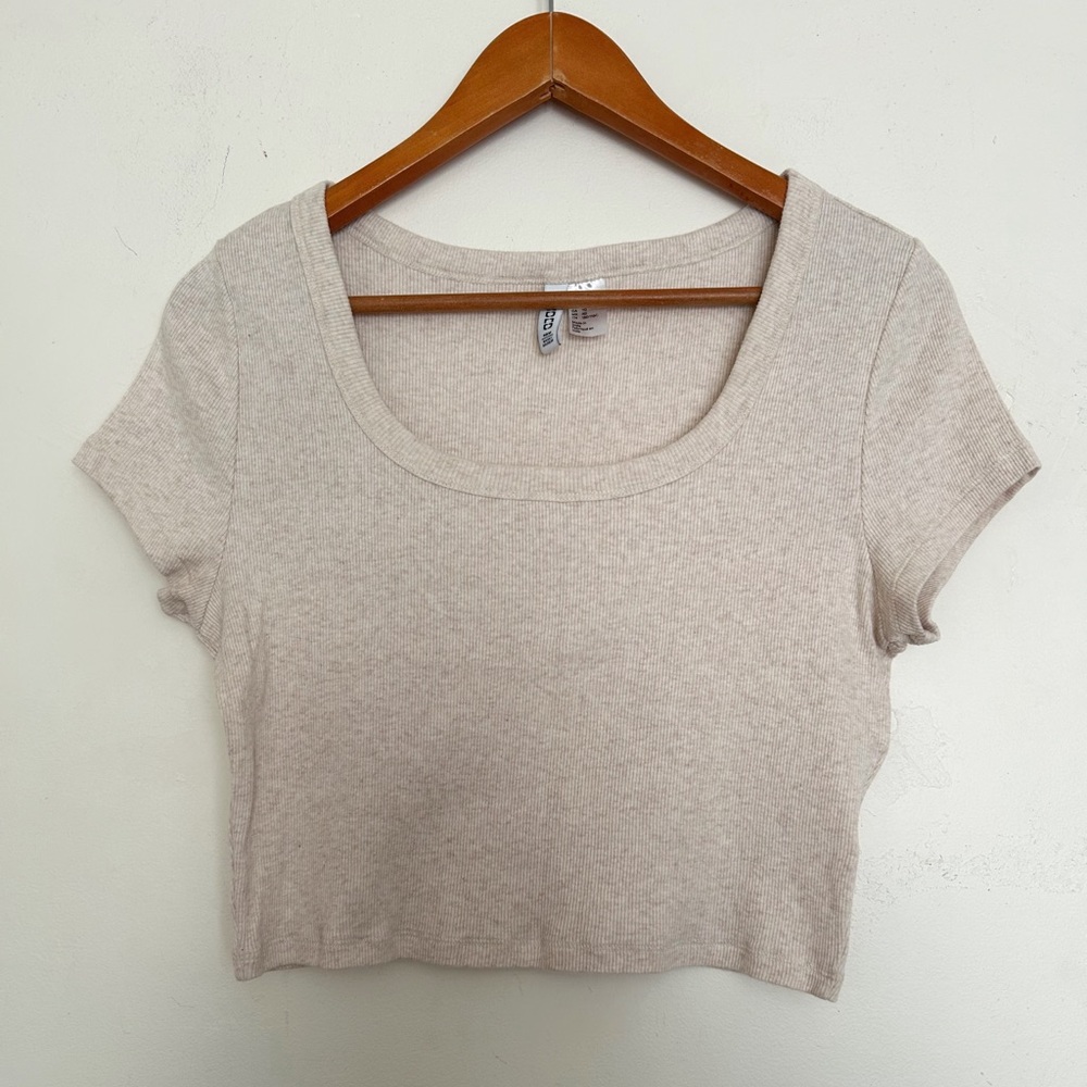 H&M ribbed crop top